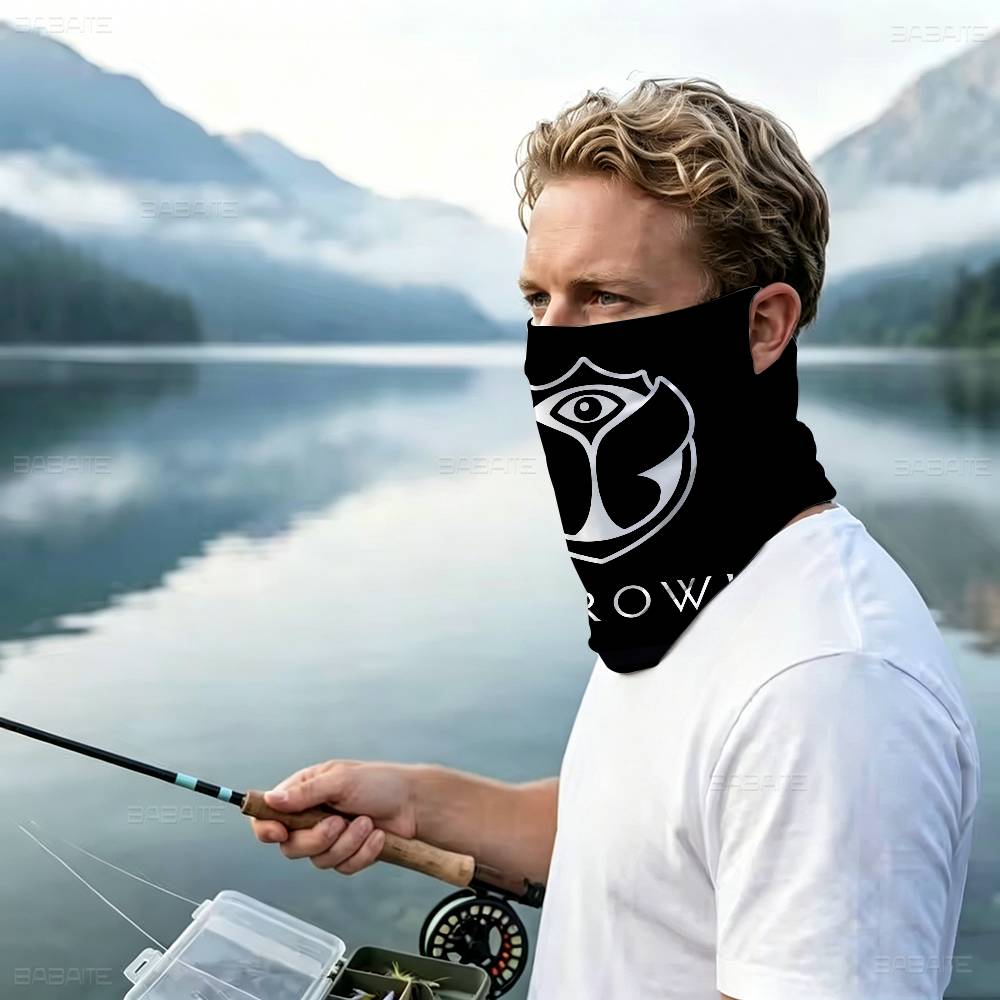 T-Tomorrowland Music Logo Warm - Outdoor Adventure Logo ulasan dan harga