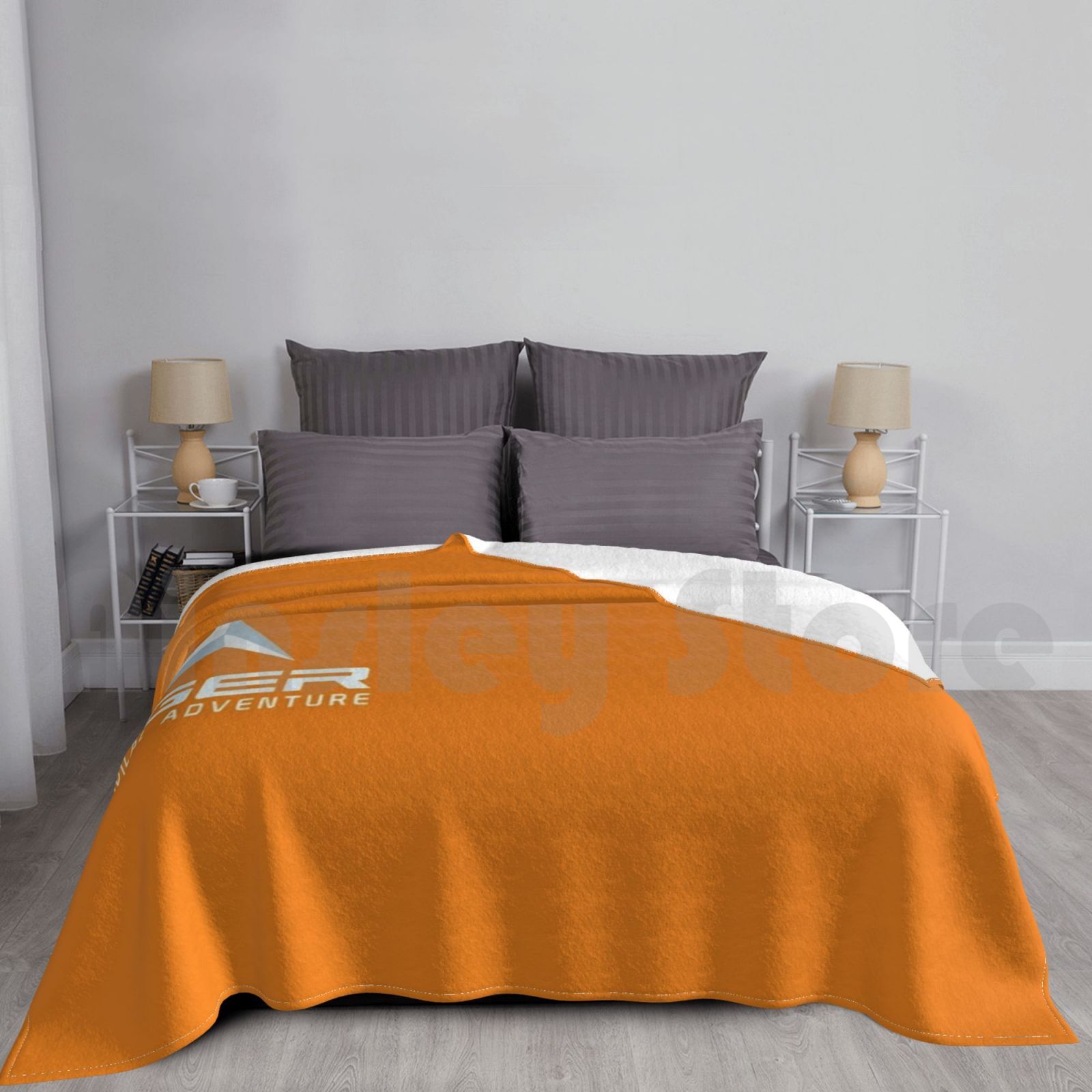 Eiger Tropical Adventure Blank - Outdoor Adventure Logo ulasan dan harga